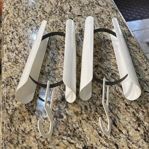 Elegant White Boot Shape Keeper